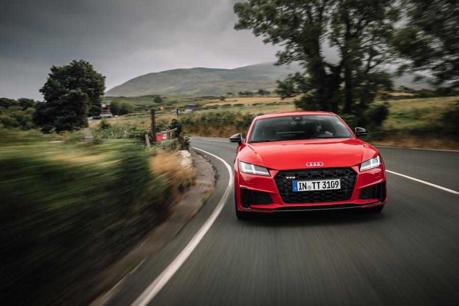  Audi TTS Coupe (8S) 2018 года  (WW) (фото 96 из 254)